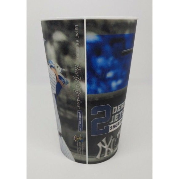 Derek Jeter 32oz Yankees Stadium Hologram cup Shortstop 2015 Souvenir Cup 3D. - Picture 4 of 8